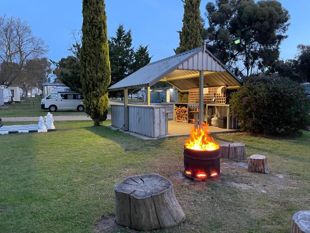 Acacia Caravan Park & Holiday Units Ararat Dış mekan fotoğraf